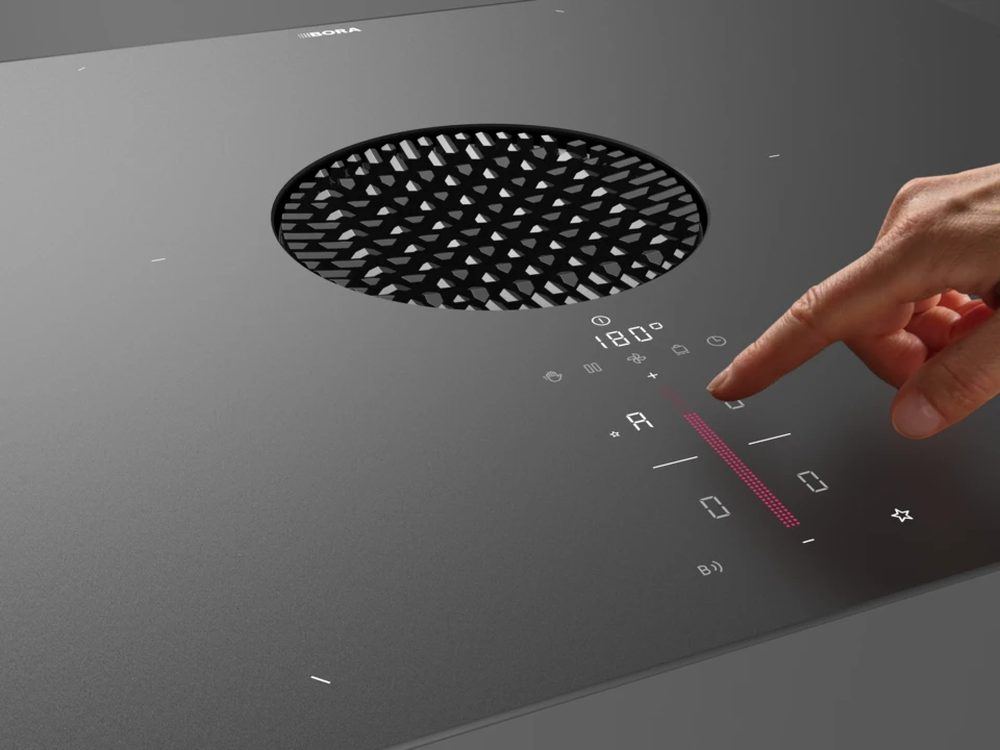 BORA X Pure mit matter Glaskeramik